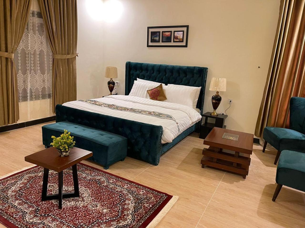 The Corporate Lodges Hotel Saidu Sharif Bagian luar foto