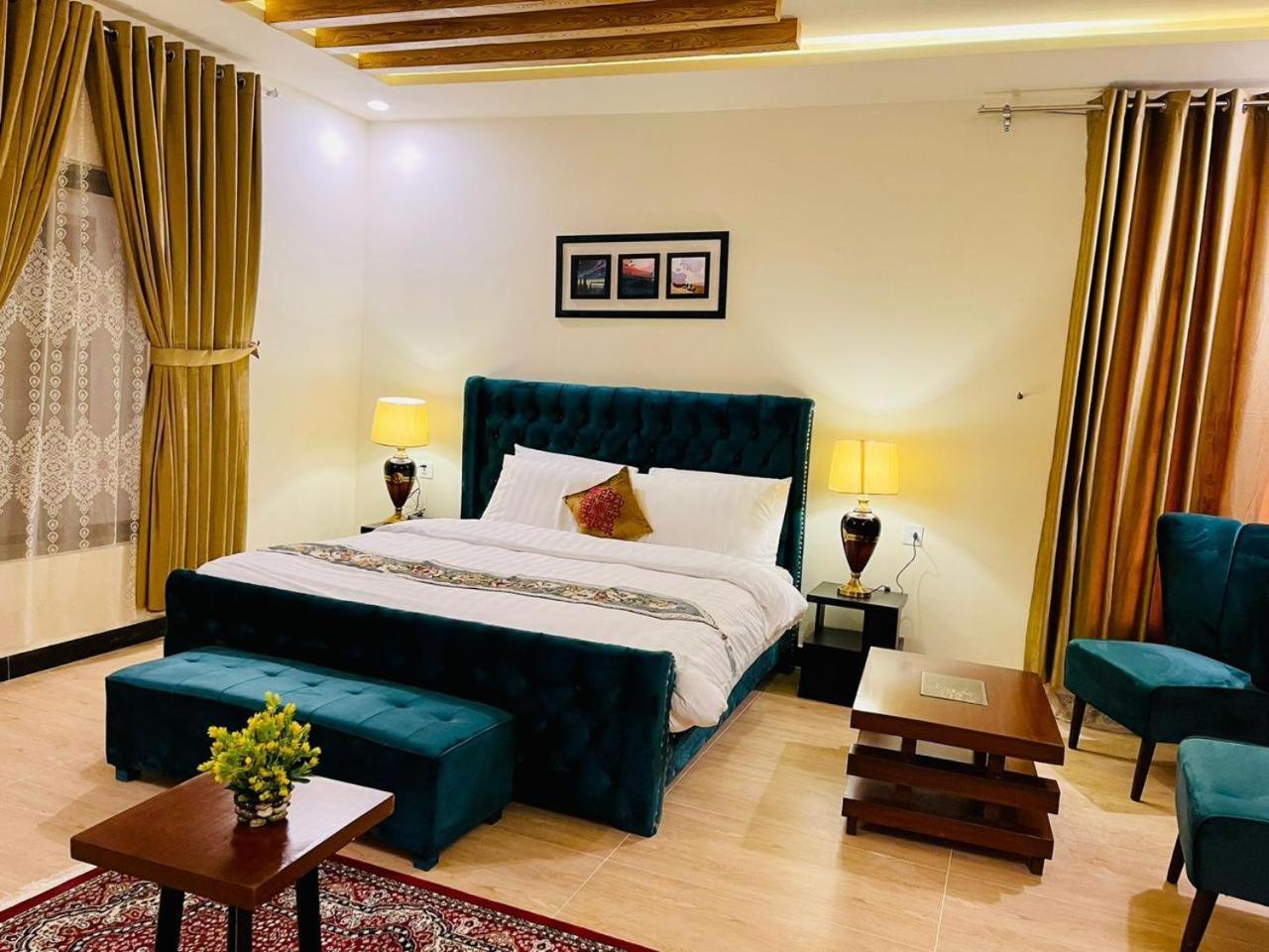 The Corporate Lodges Hotel Saidu Sharif Bagian luar foto